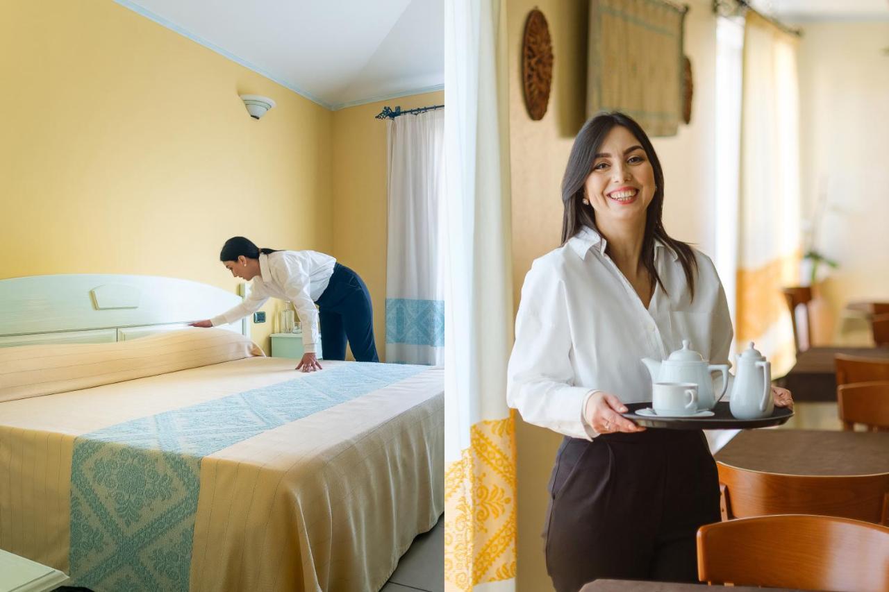 Hotel Solki SantʼAntìoco エクステリア 写真