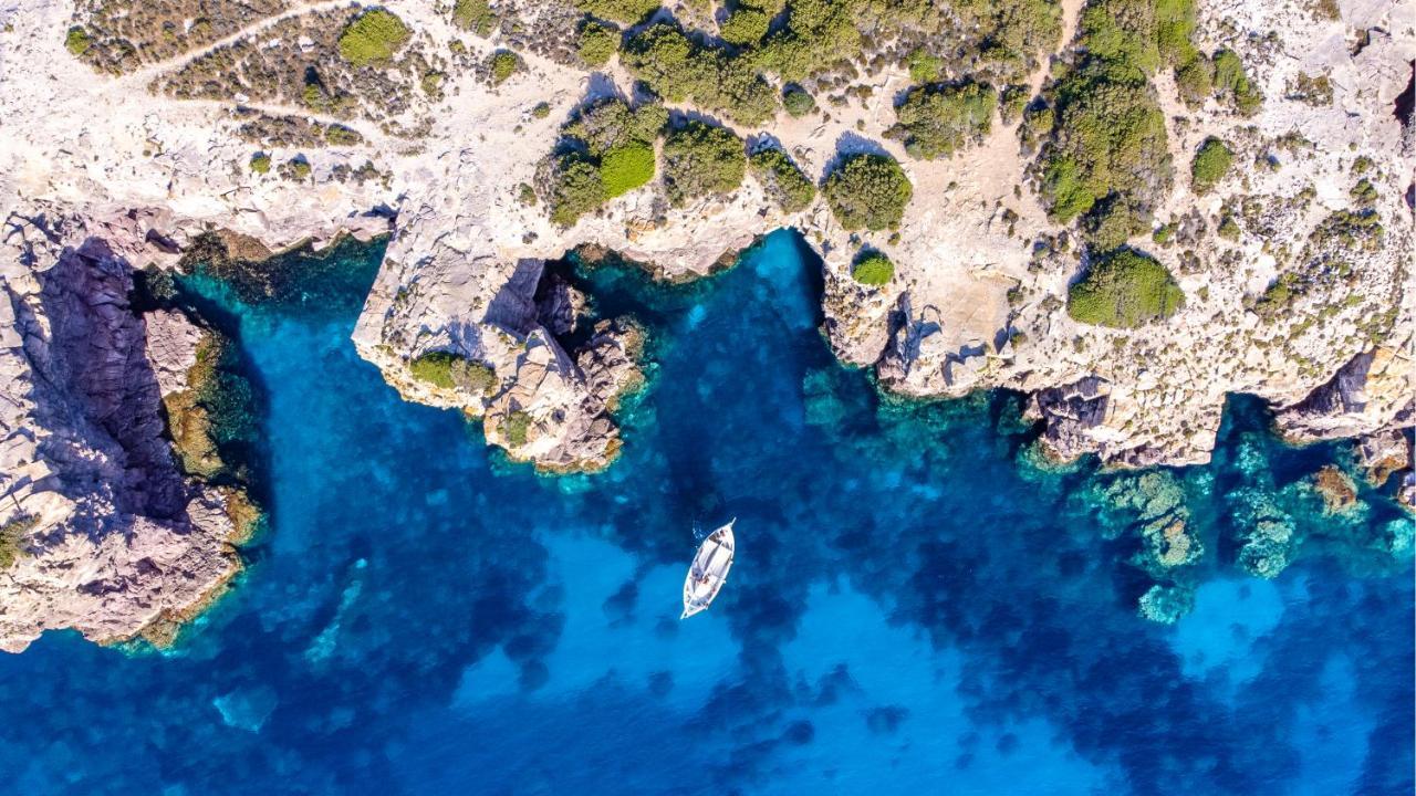 Hotel Solki SantʼAntìoco エクステリア 写真
